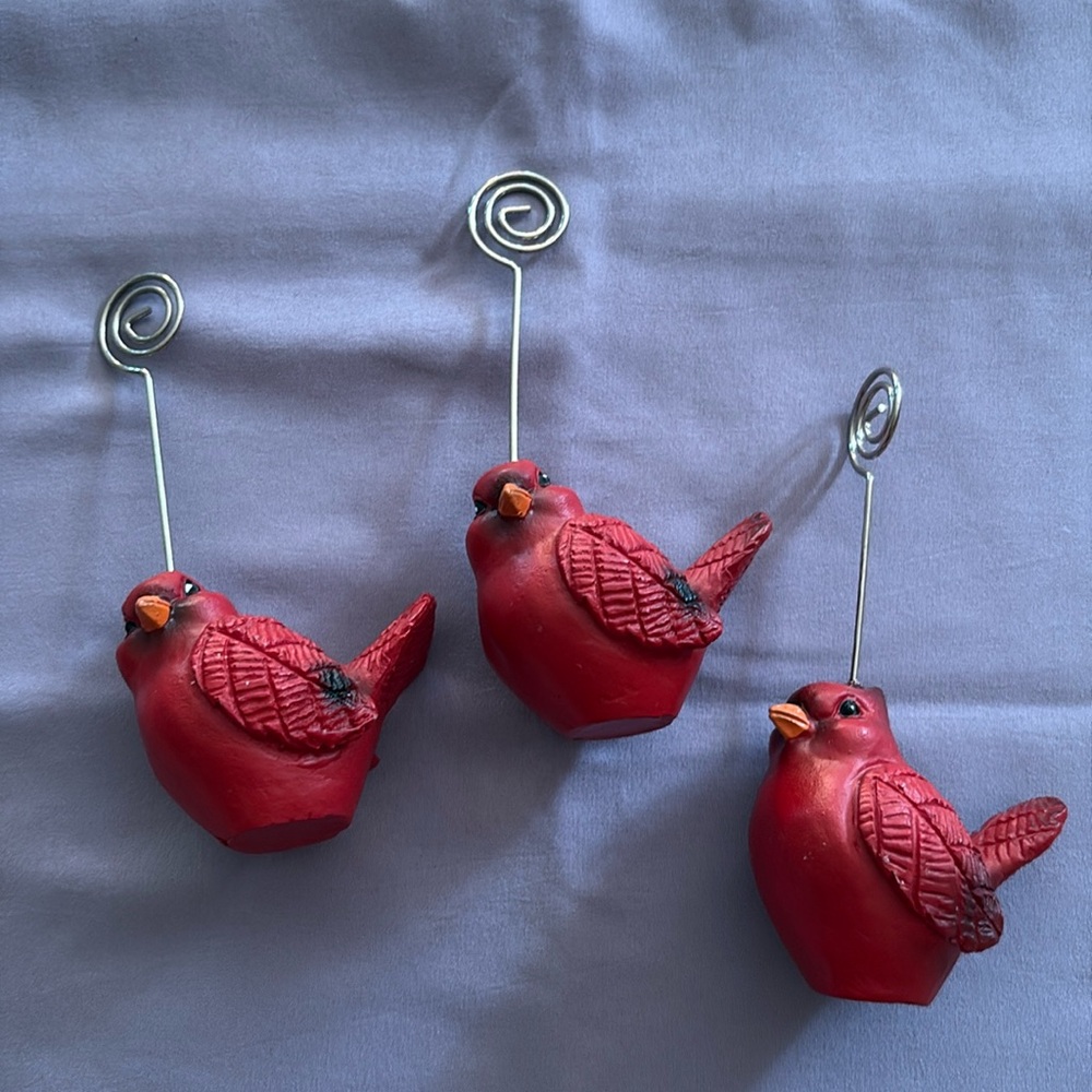 3 cardinal picture holders or place card holders